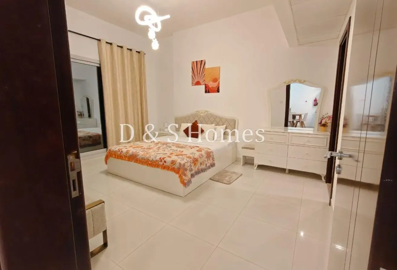 Full Golf course view | Newly Furnished| High ROI