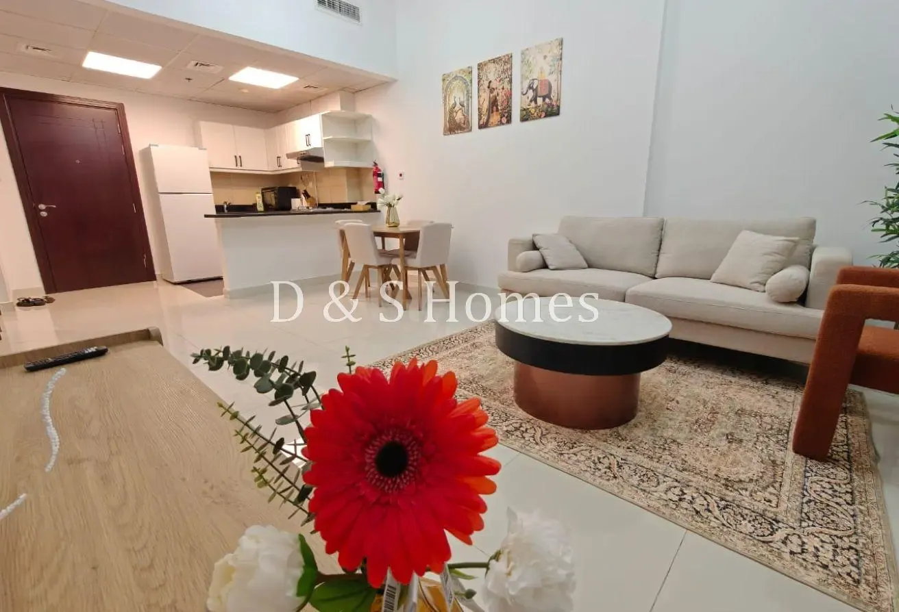 Full Golf course view | Newly Furnished| High ROI