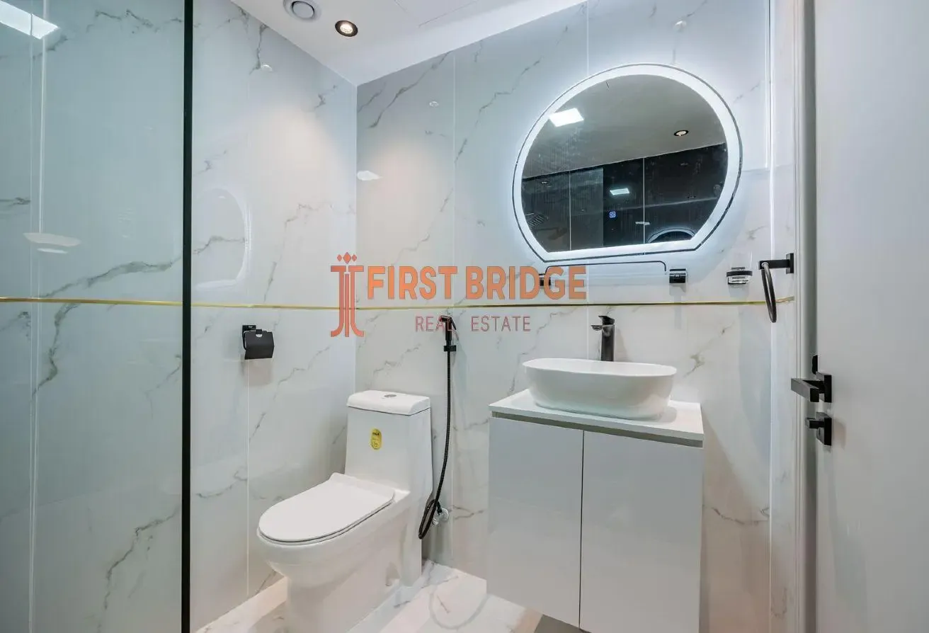 Ready to Move | Refurbished | Spacious