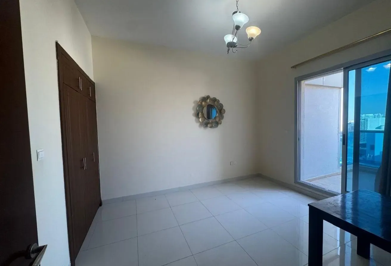 VACANT 1 Bedroom For Sale in Sports City Elite 3
