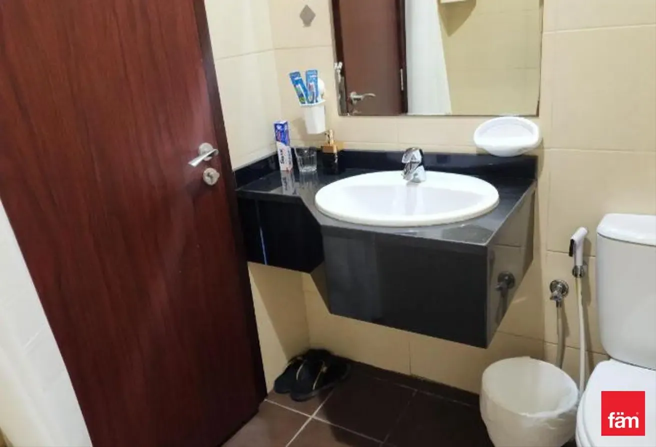 Spacious 1br | Semi Furnished | Tenented Unit