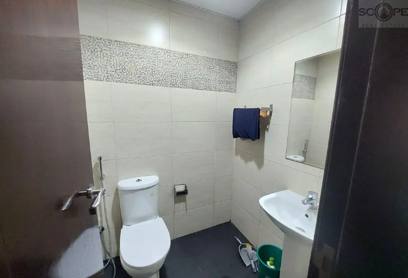 Ready to Move 1 Bedroom on High Floor with Balcony