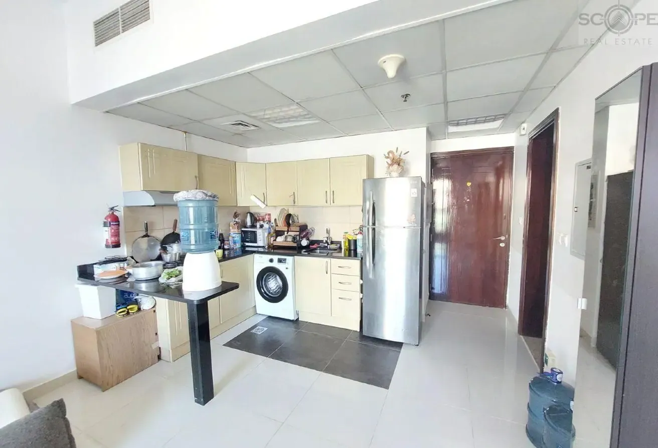 Ready to Move 1 Bedroom on High Floor with Balcony