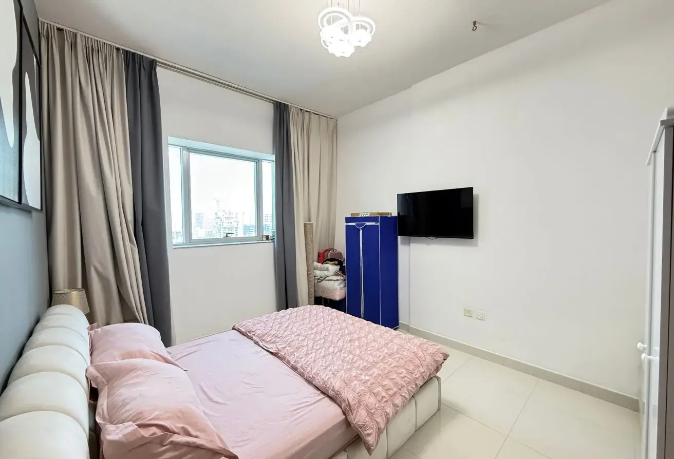 Skyline Views | High Floor | Fully Upgraded