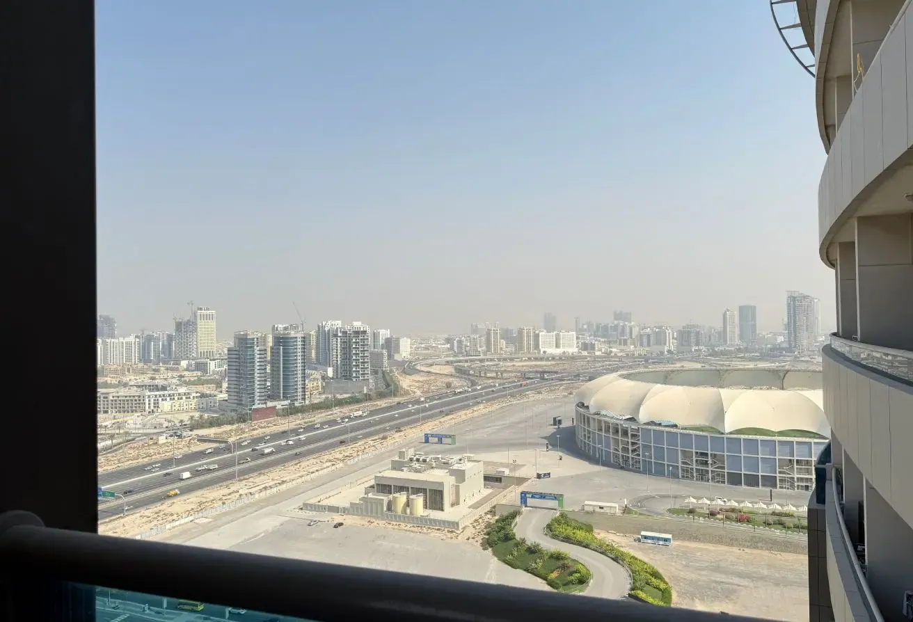 Skyline Views | High Floor | Fully Upgraded