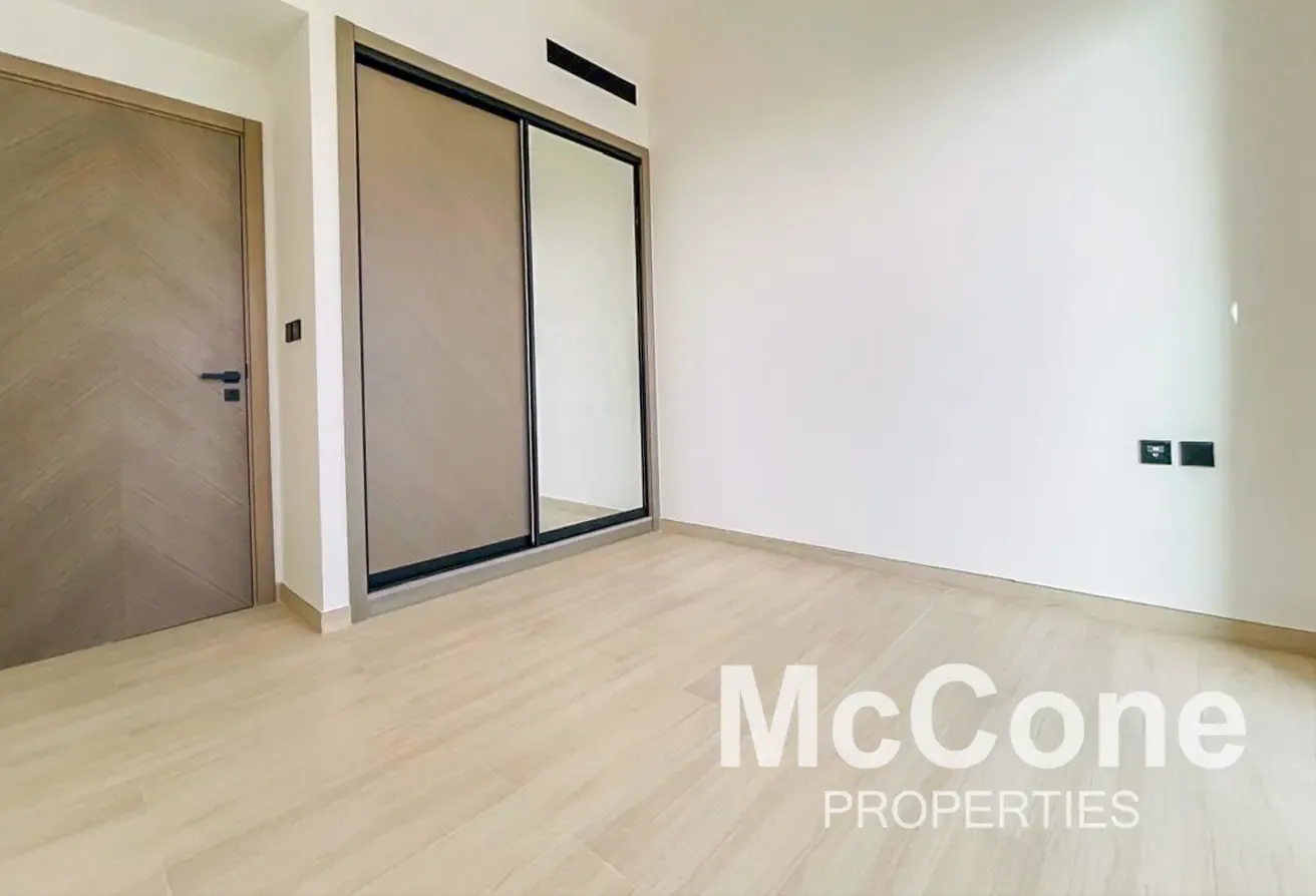 Motivated Seller | Vacant Now | High Floor