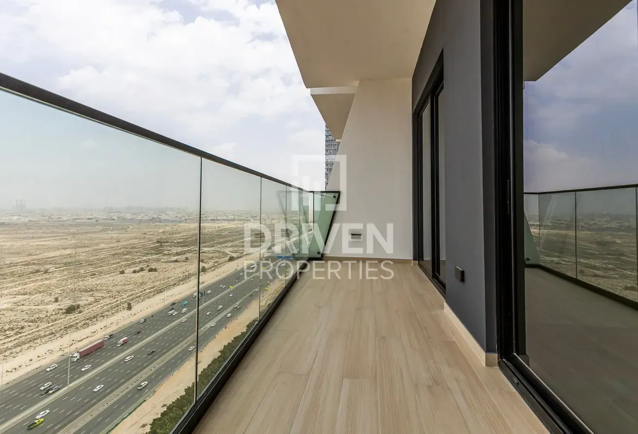 Unique Layout | Marina View | High Floor