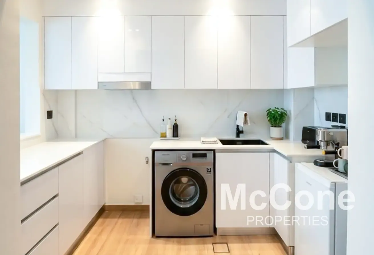 High Floor | Motivated Seller | Vacant