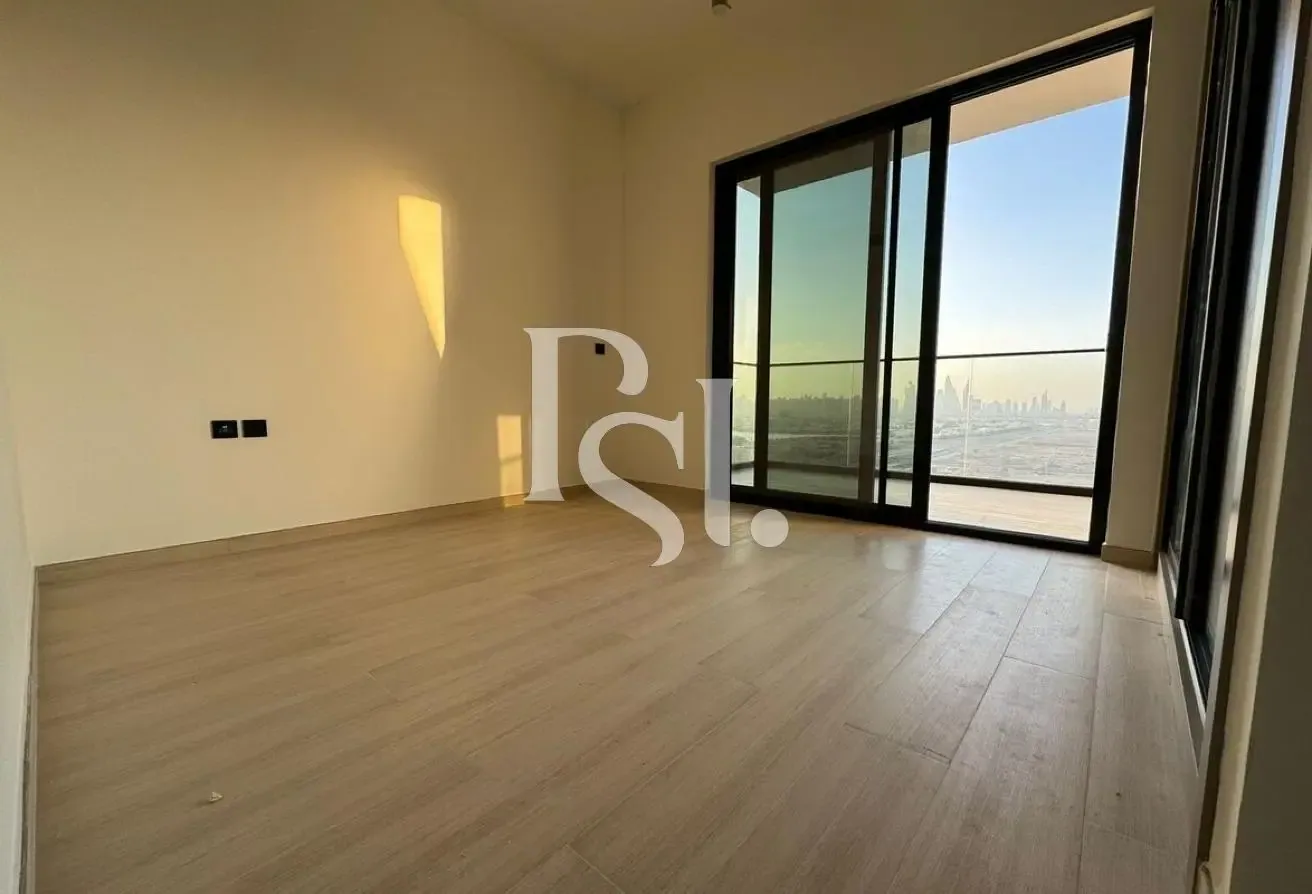 Corner Unit| Marina Skyline View| High Floor