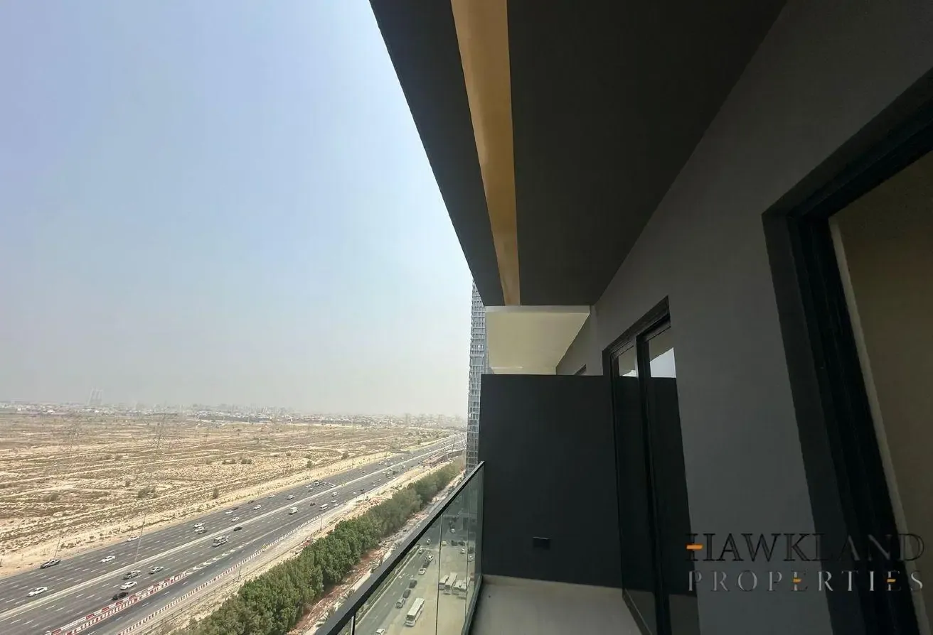 Dubai Marina Skyline Views