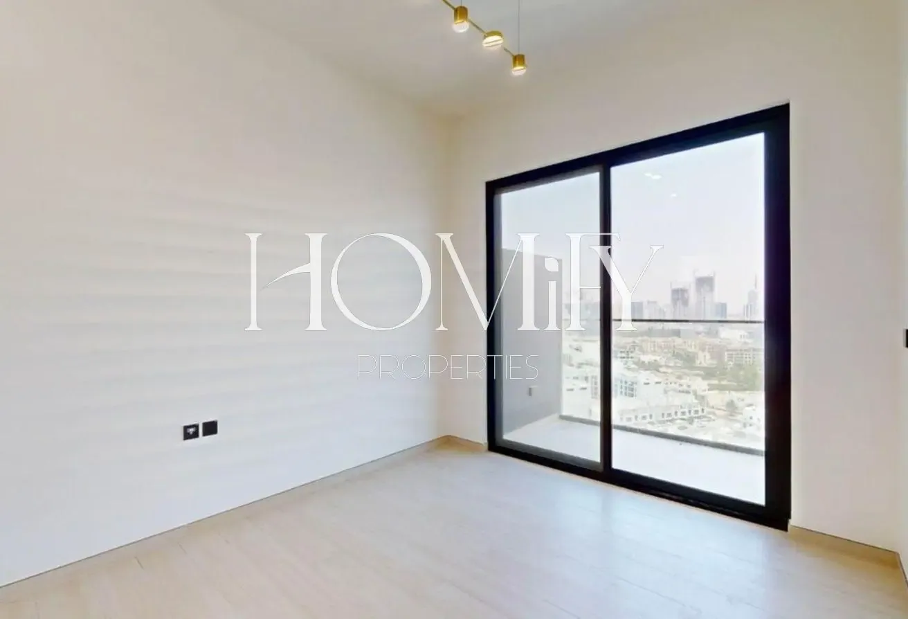 VACANT | MARINA VIEW | HIGH FLOOR