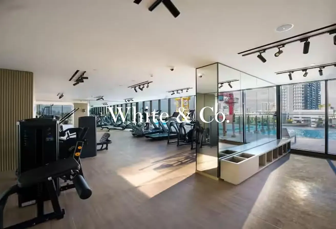 HIGH FLOOR | FULLY FURNISHED | VACANT NOW