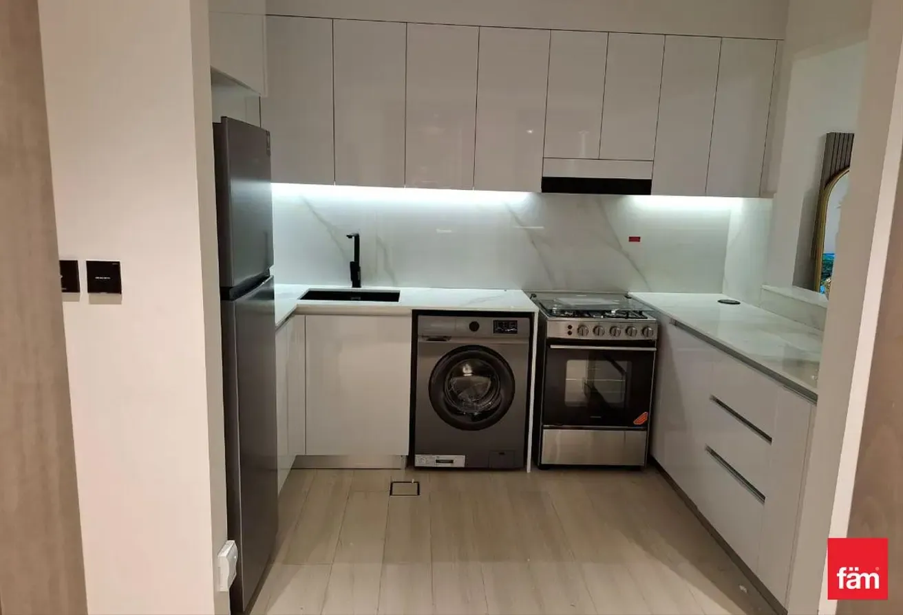 Marina View | Tenanted | High Floor
