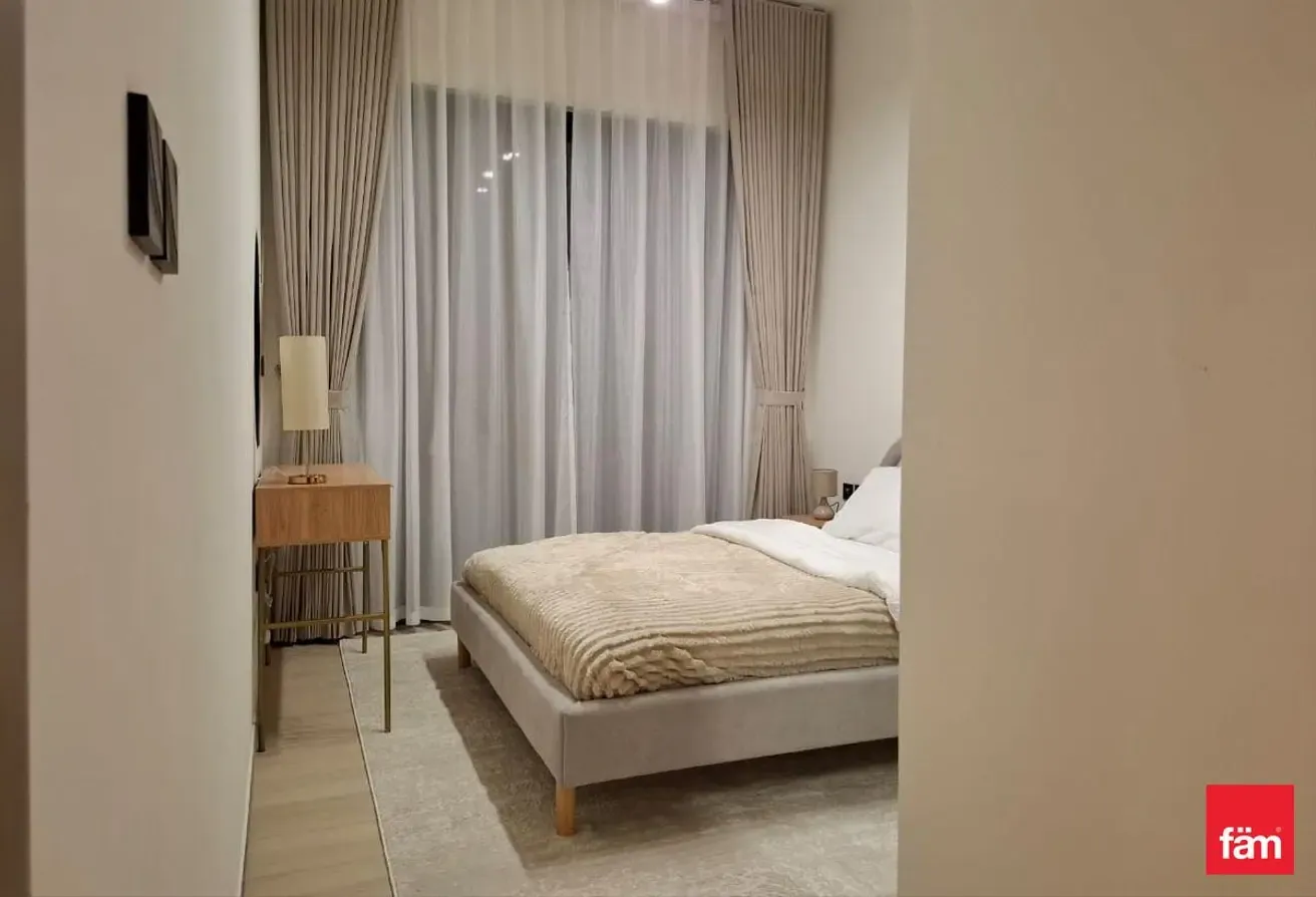Marina View | Tenanted | High Floor