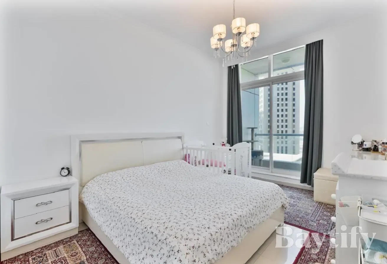 FULLY FURNISHED | CANAL VIEW | MARINA