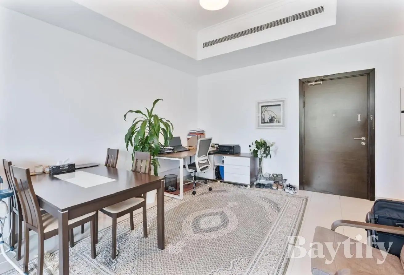 FULLY FURNISHED | CANAL VIEW | MARINA