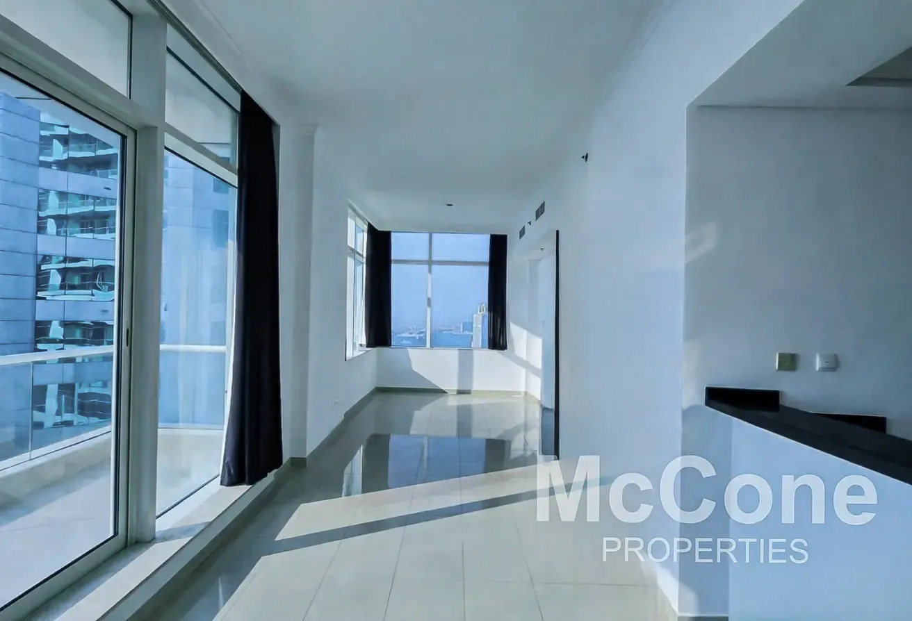 High Floor | Tenanted | Sea View