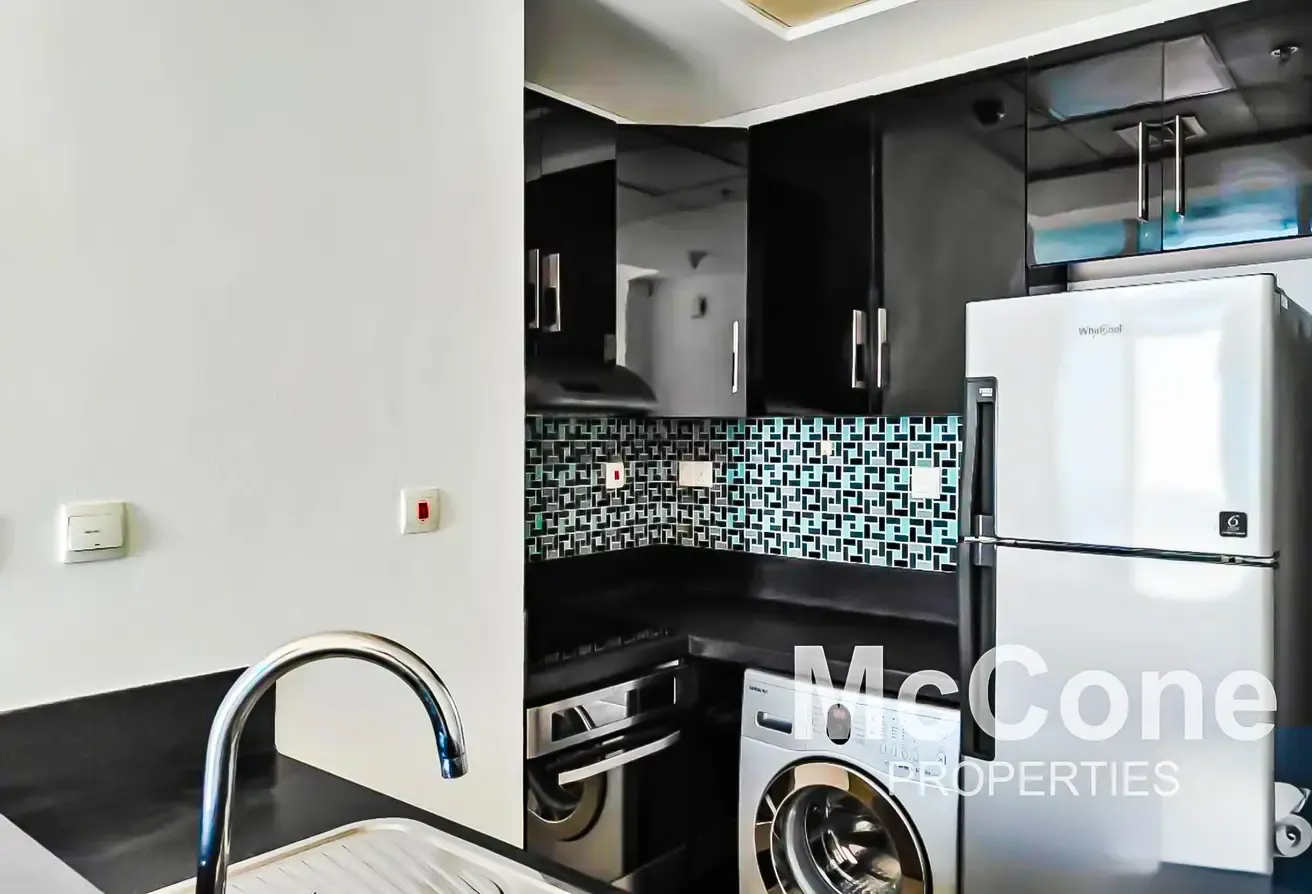 High Floor | Tenanted | Sea View