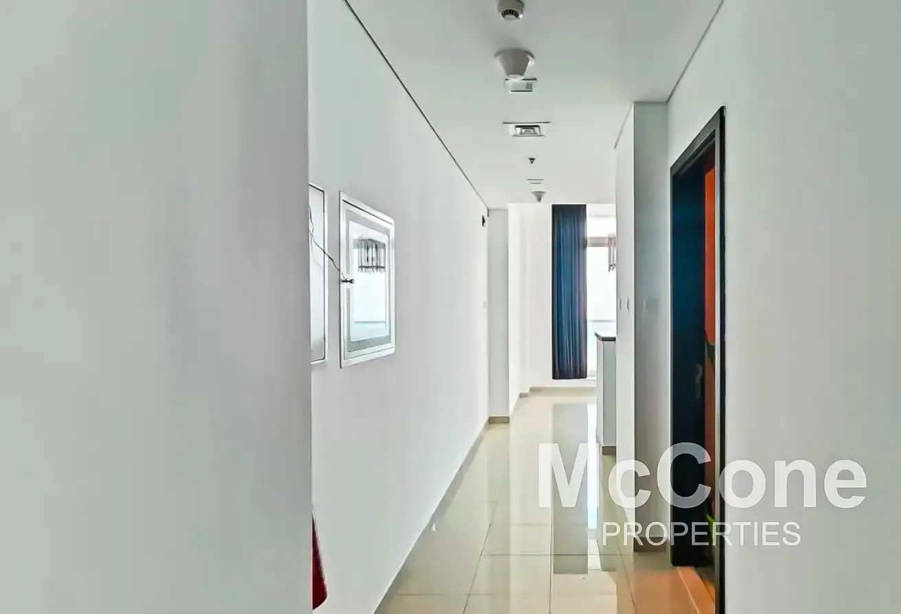 High Floor | Tenanted | Sea View