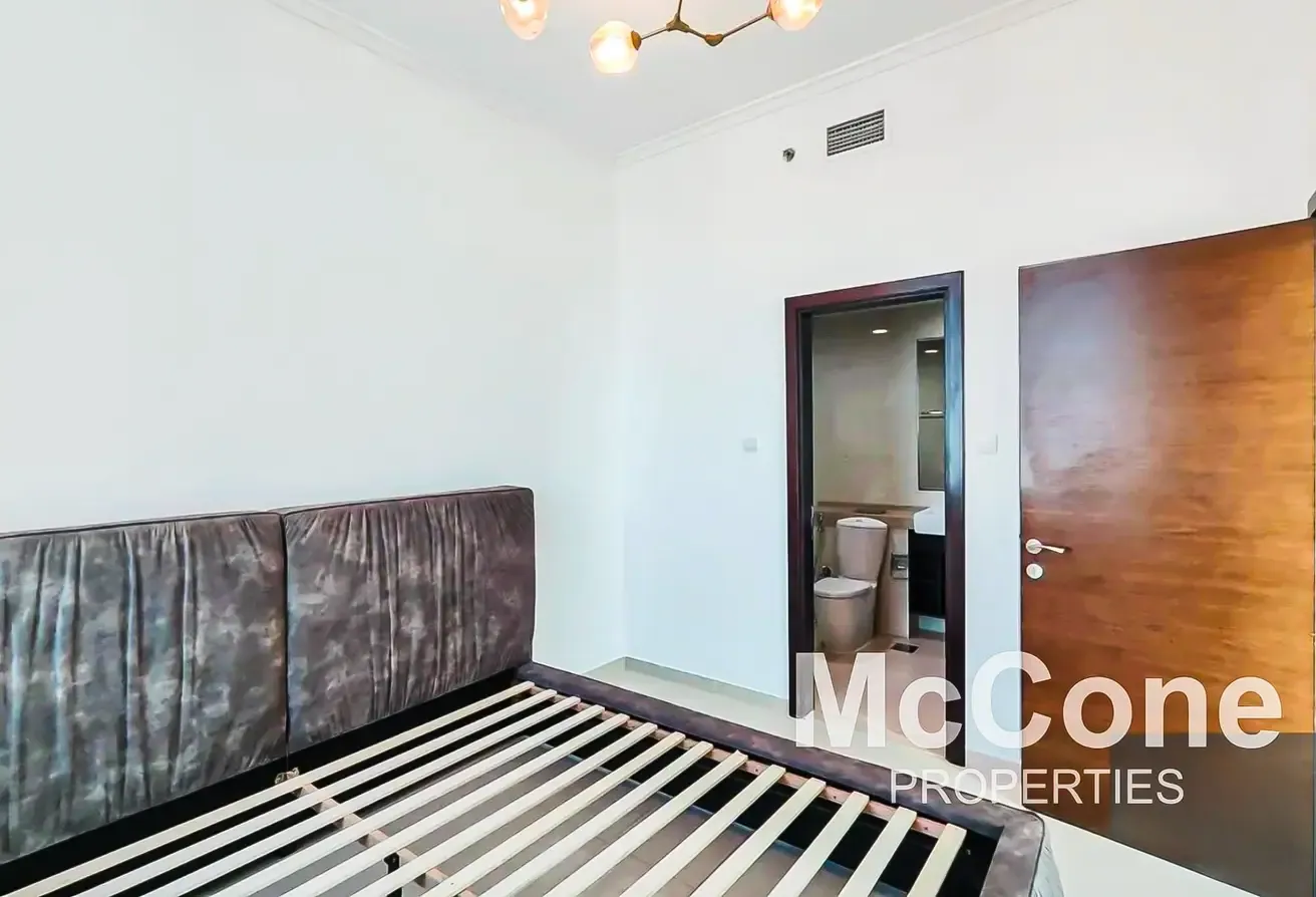 High Floor | Tenanted | Sea View