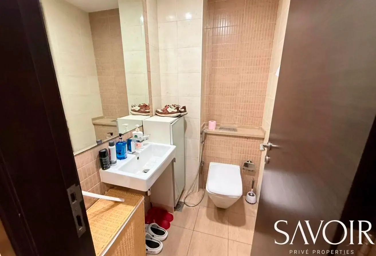 Partially Upgraded | Spacious | Vacant on Transfer