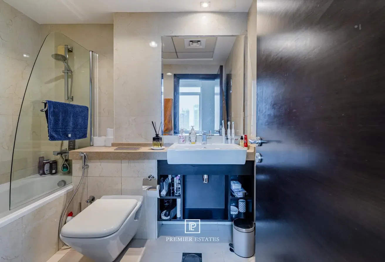 Fully Furnished | Upgraded | Vacant on Transfer