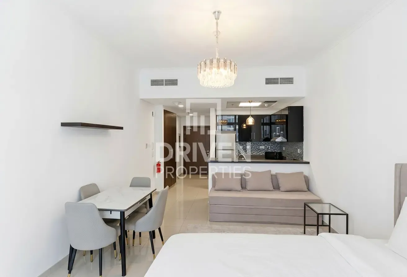 Modern Studio | Easy Beach Access | Renovated