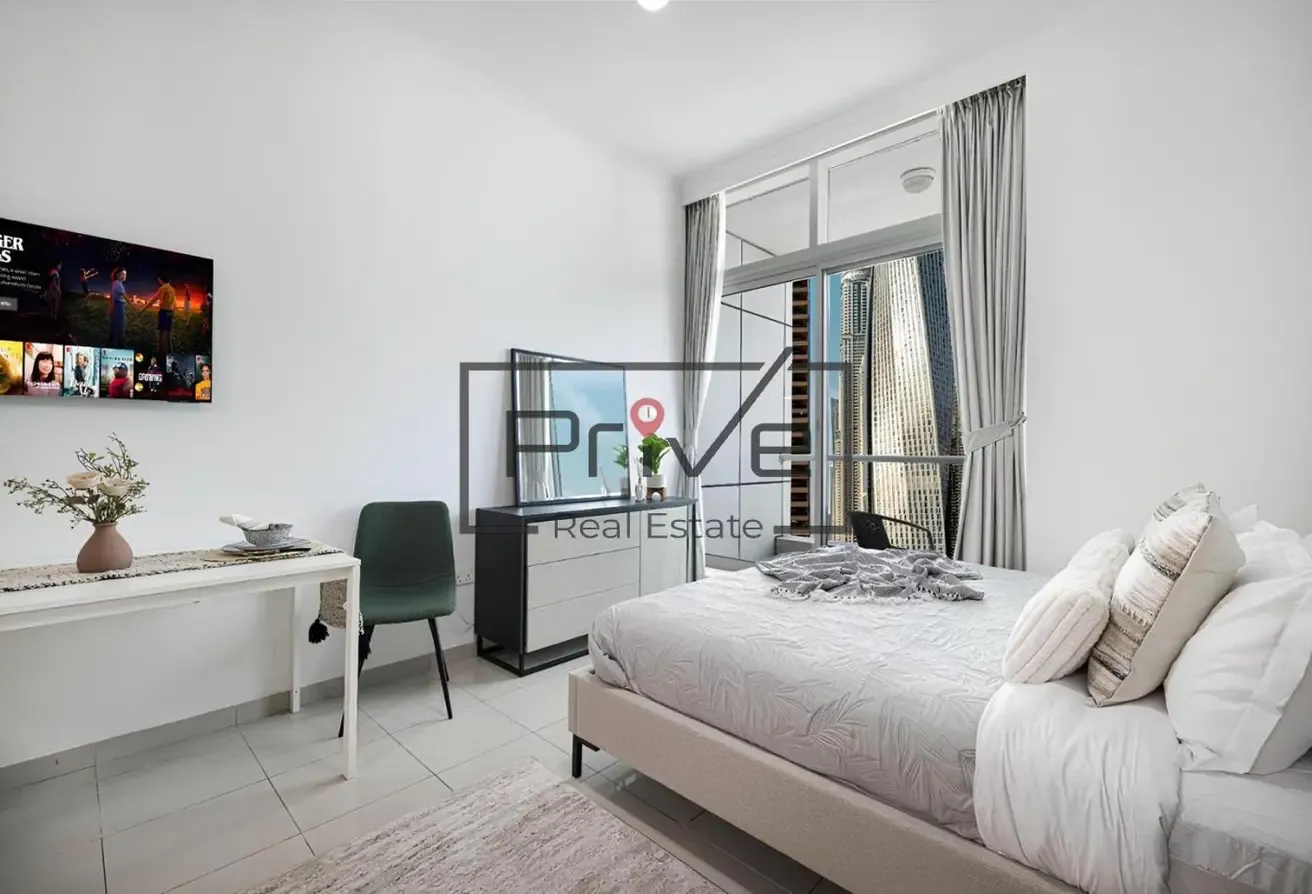 Newly Furnished | High Floor l Vacant