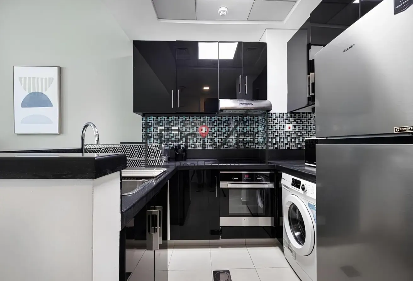 Newly Furnished | High Floor l Vacant