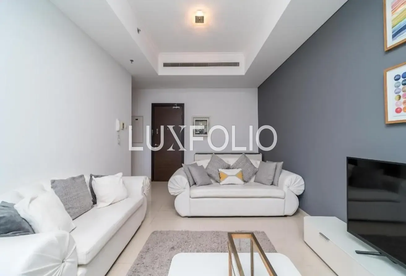 2 Bedroom | High Floor | Vacant Now!