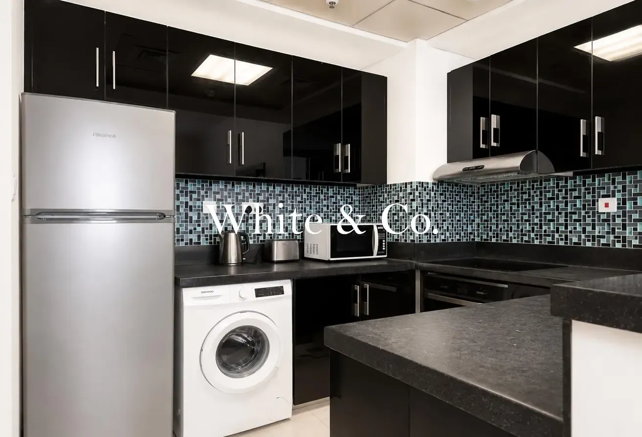 Vacant | Stunning Sea View | Furnished