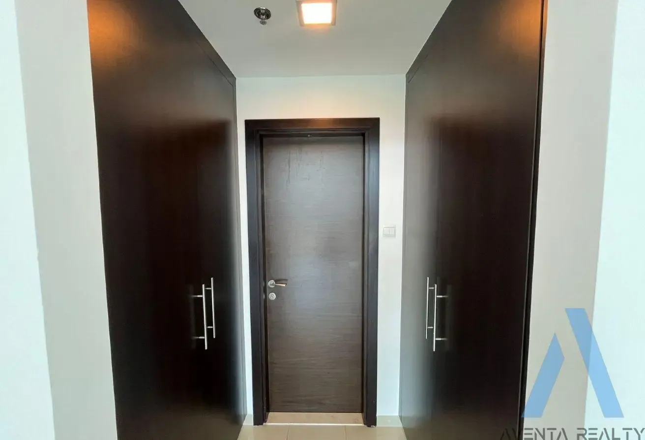 Vacant | Unfurnished | Sea View