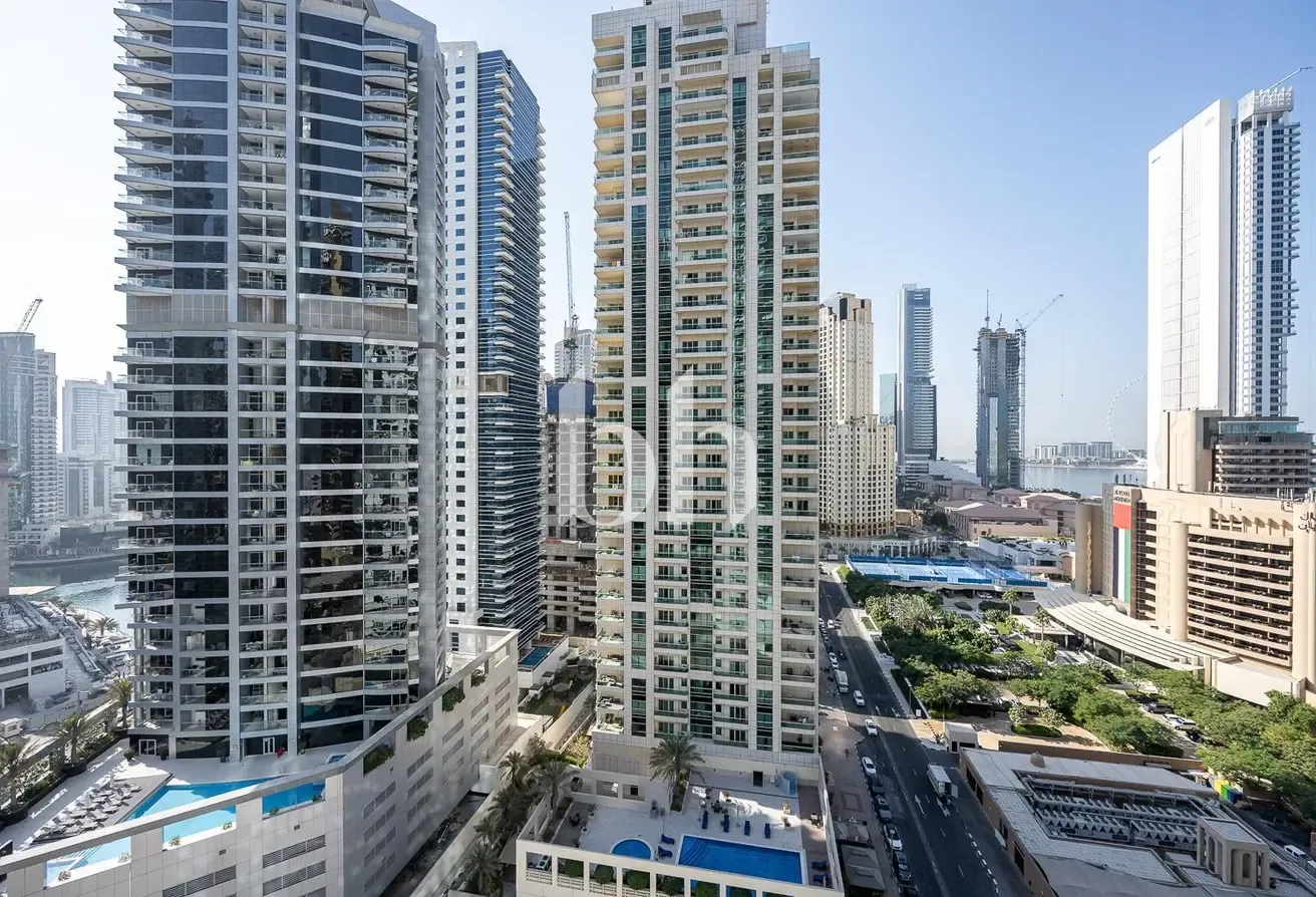 Vastu | Upgrades | Ain Dubai view | Airbnb Perfect