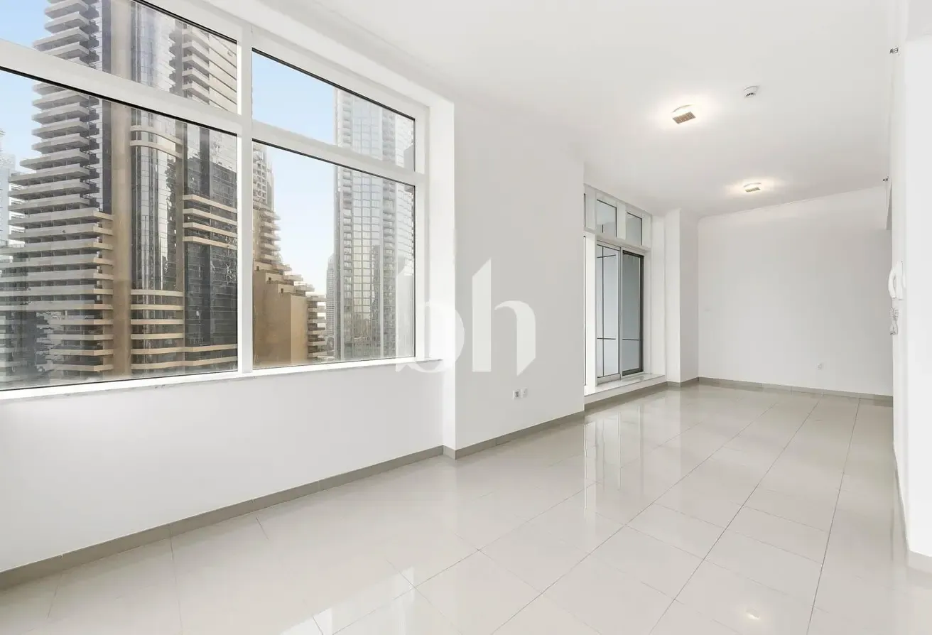 Exclusive | Watch The Video | Best Views | Vacant.