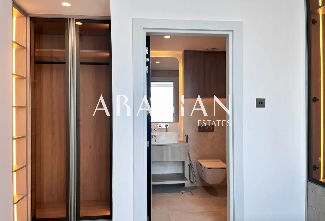 Newly Renovated | Full Sea View | High Floor
