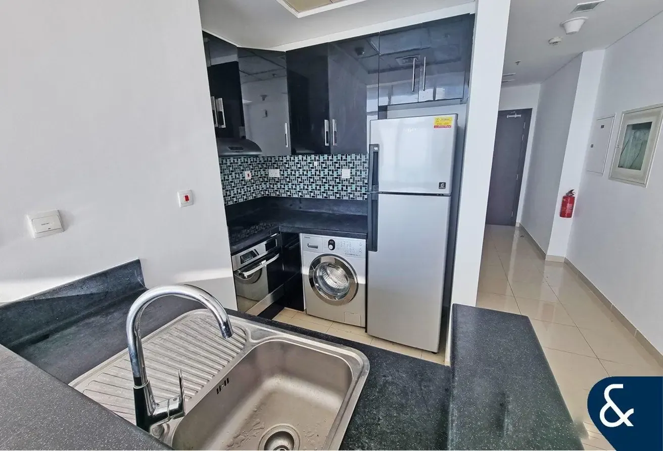 1 Bedroom | Sea View | Corner Unit | Balcony