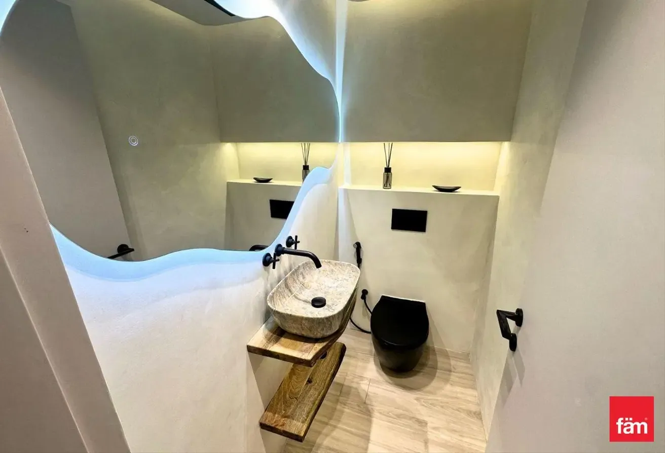 Sea View| Luxurious Upgrade| Fully Furnished