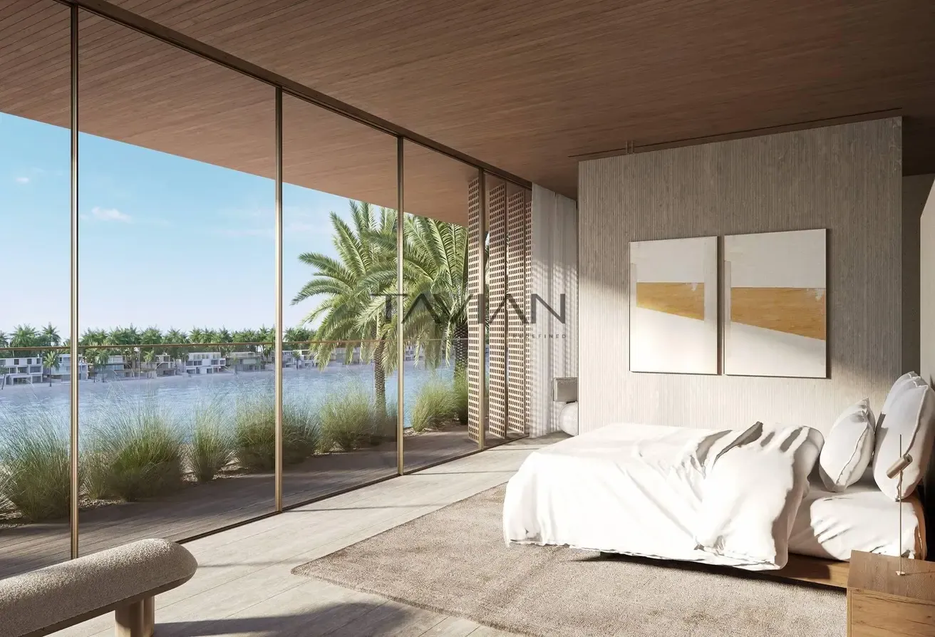 Beachfront Plot with Panoramic Gulf Views