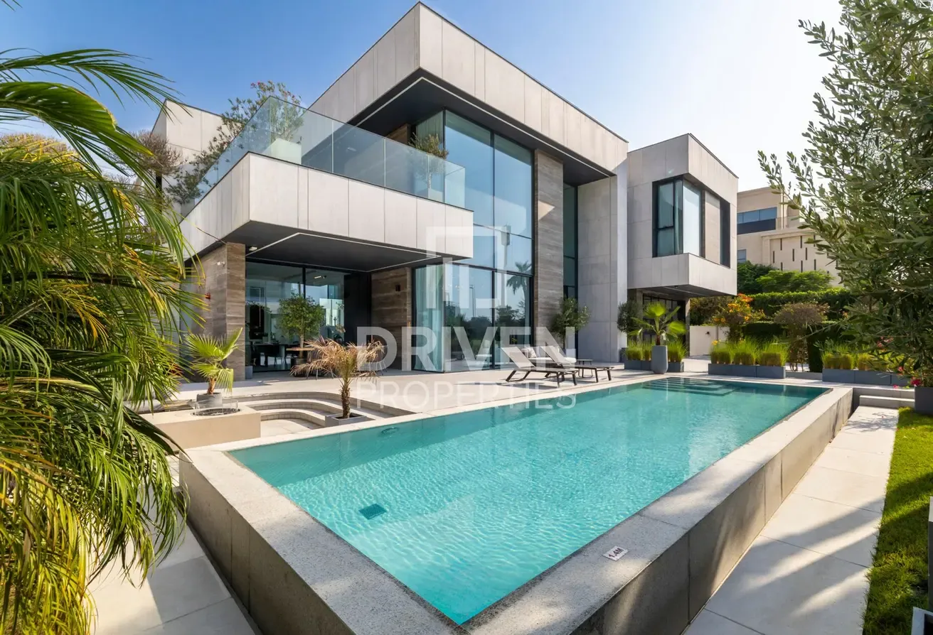Sophisticated Luxury Living with Skyline Views