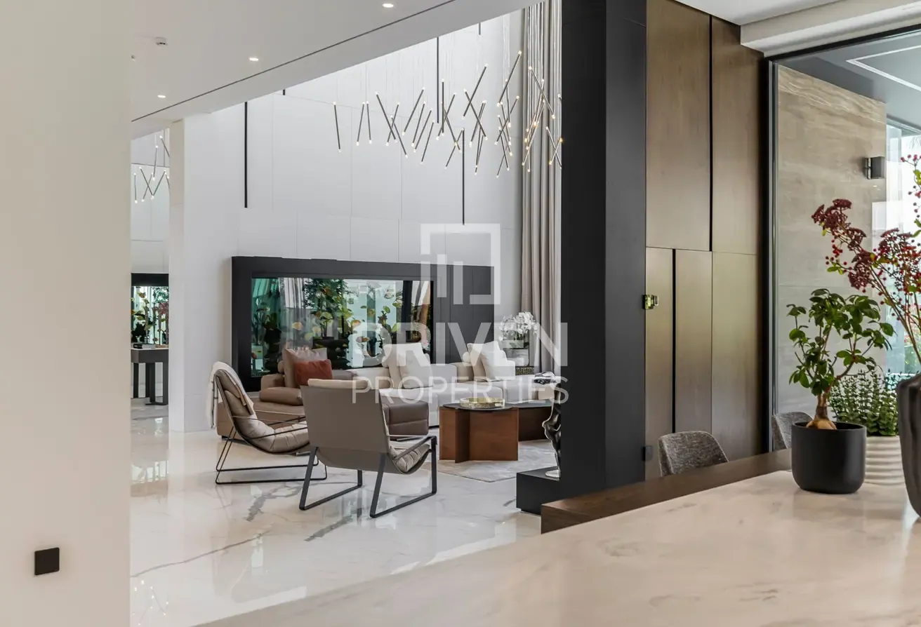 Sophisticated Luxury Living with Skyline Views