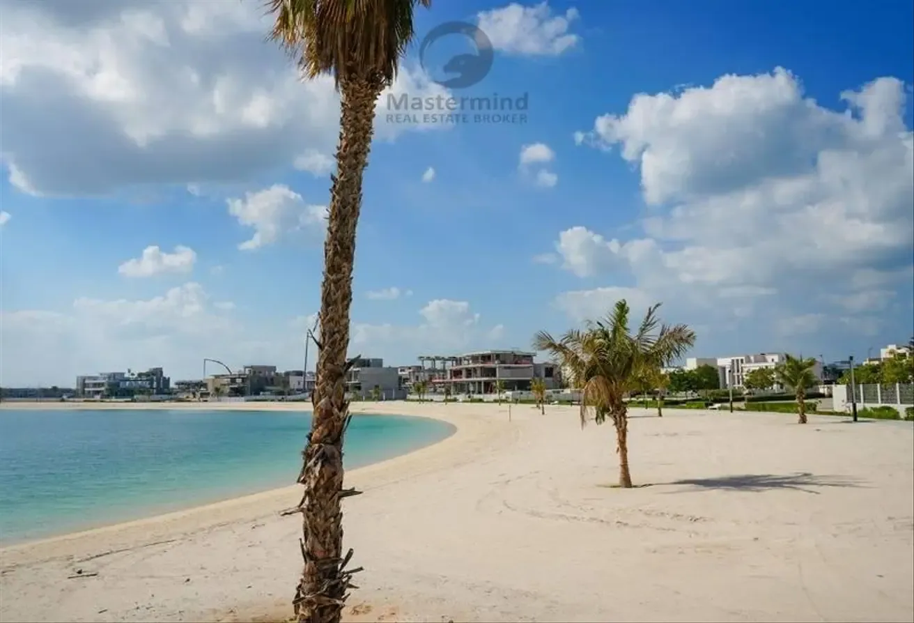 Corner Plot, Vaastu, Best Deal in Pearl Jumeirah