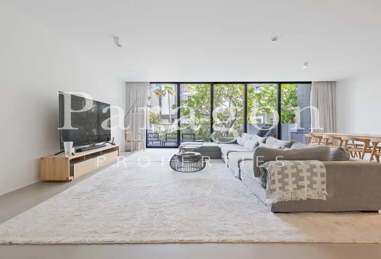 Beachfront Living I Opulent Lifestyle
