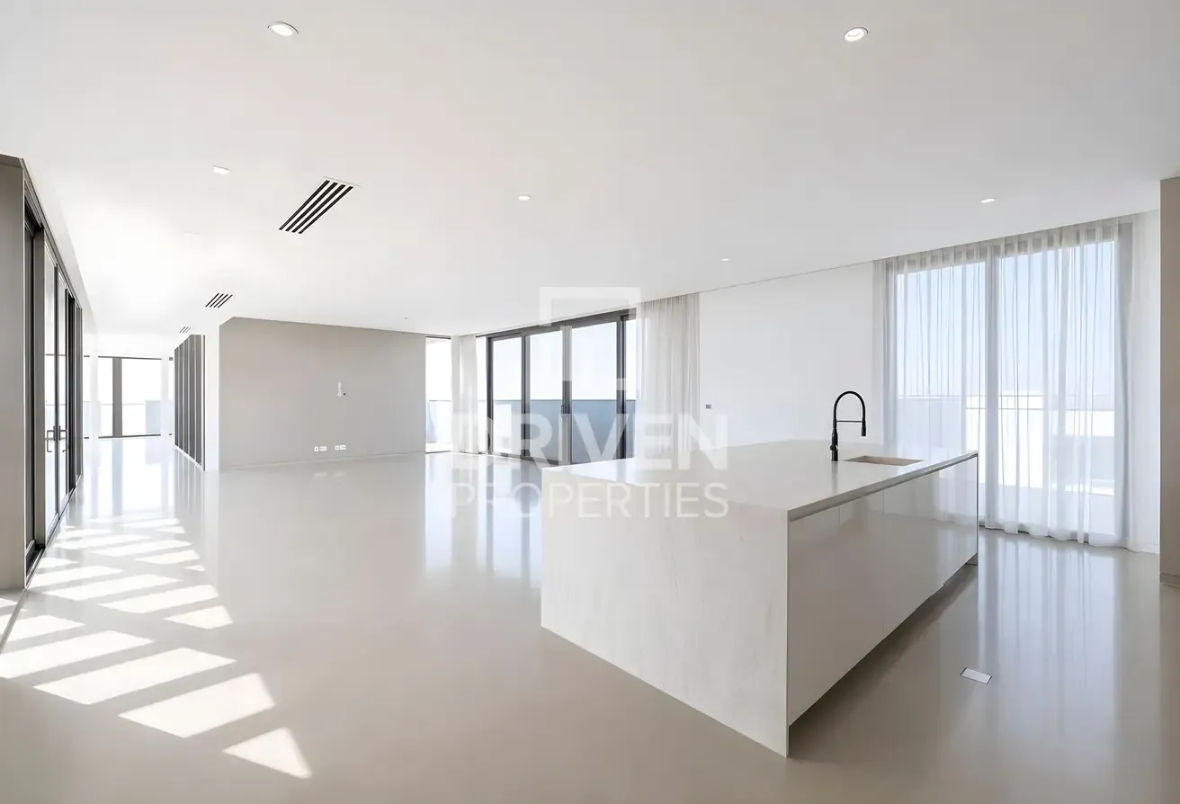A Once-in-a-Lifetime Penthouse | Extraordinary