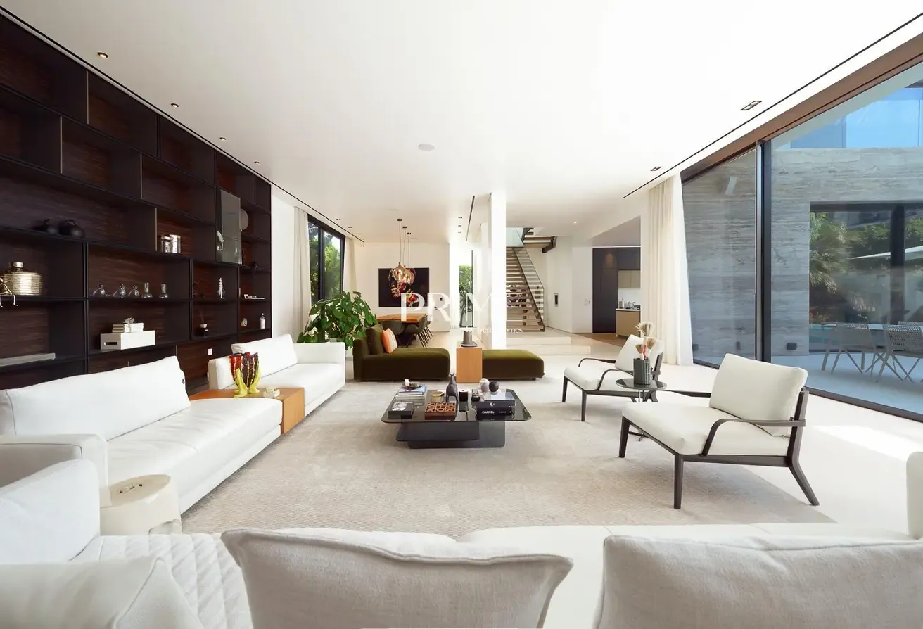 Luxury villa | Community expert | Modern design