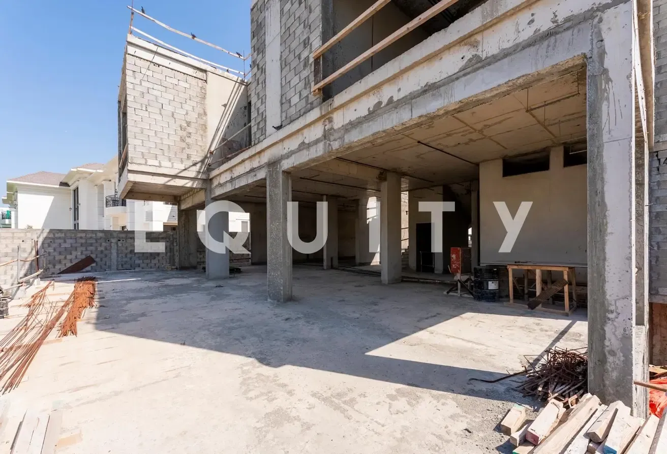Investment Opportunity | Large BUA | Basement