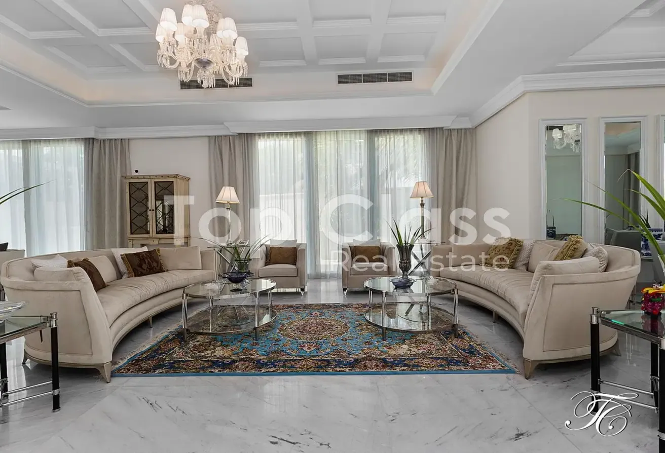Waterfront | Luxury | Private Villa | Exclusive