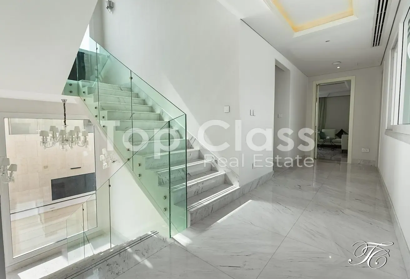 Waterfront | Luxury | Private Villa | Exclusive
