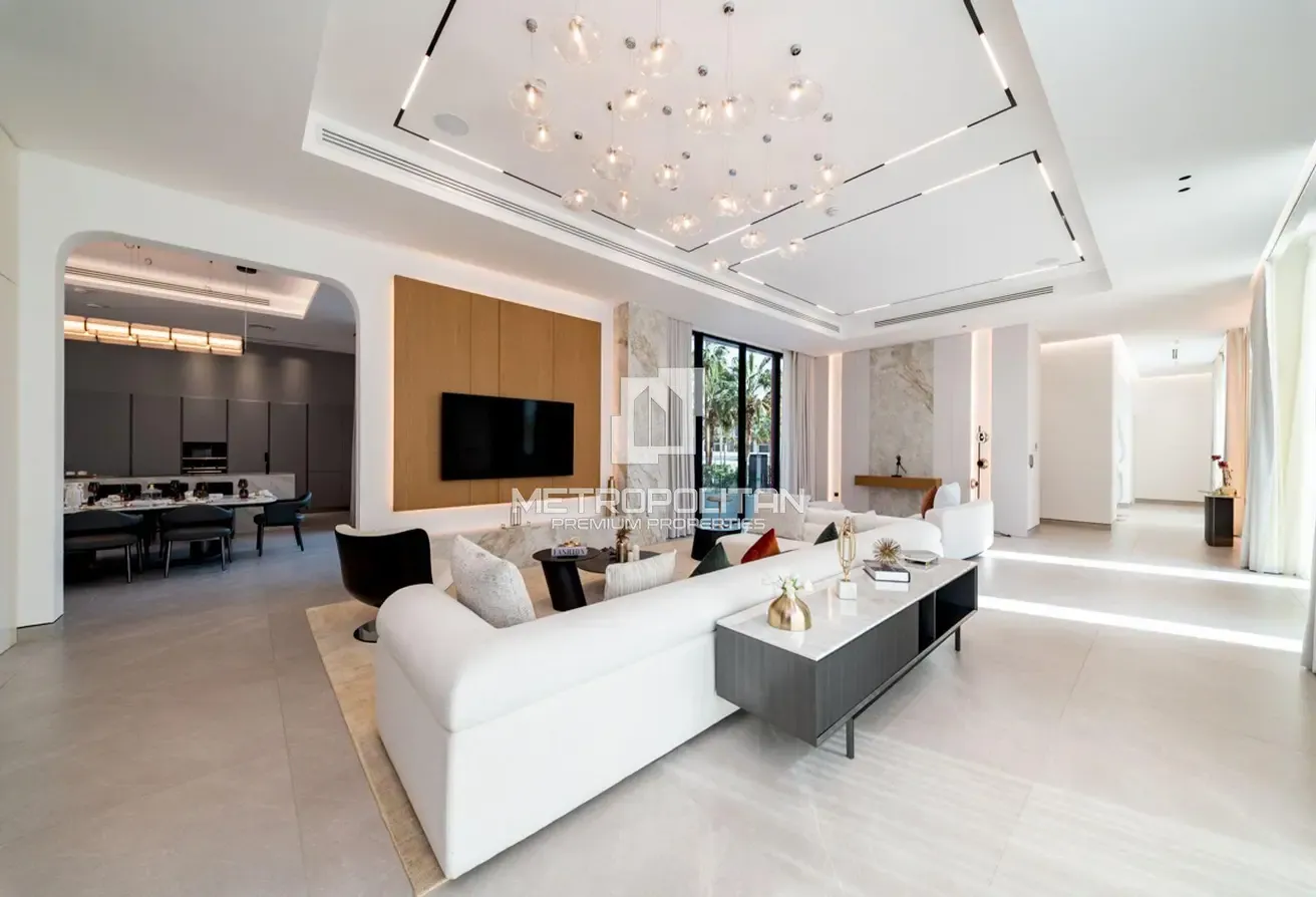 Ultra Luxury | Fully Smart | Editorial Style