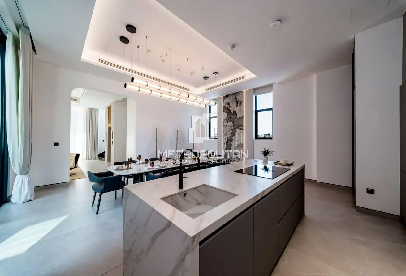 Ultra Luxury | Fully Smart | Editorial Style