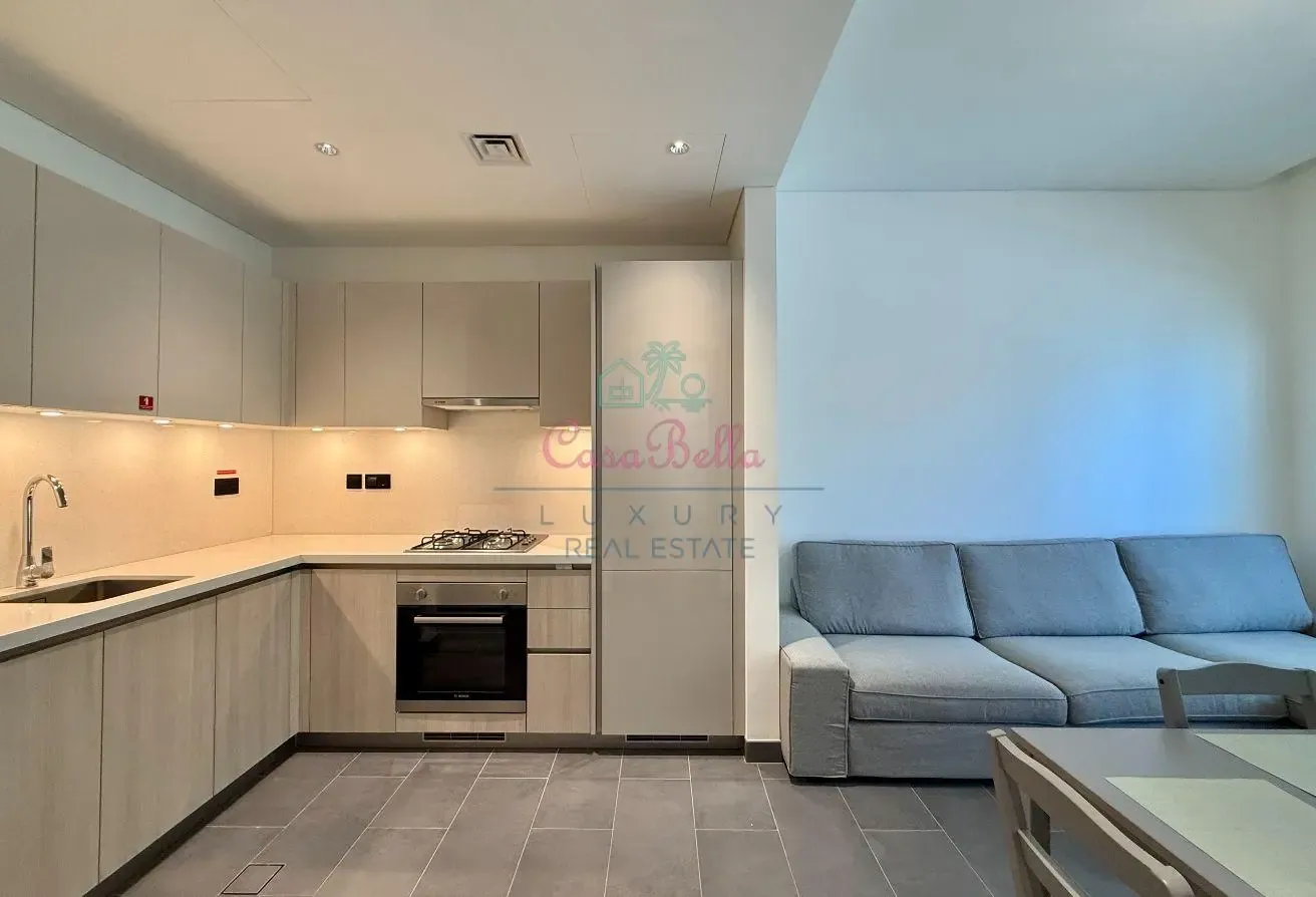 Amazing 1BR + Study Room + Storage | Unique Layout